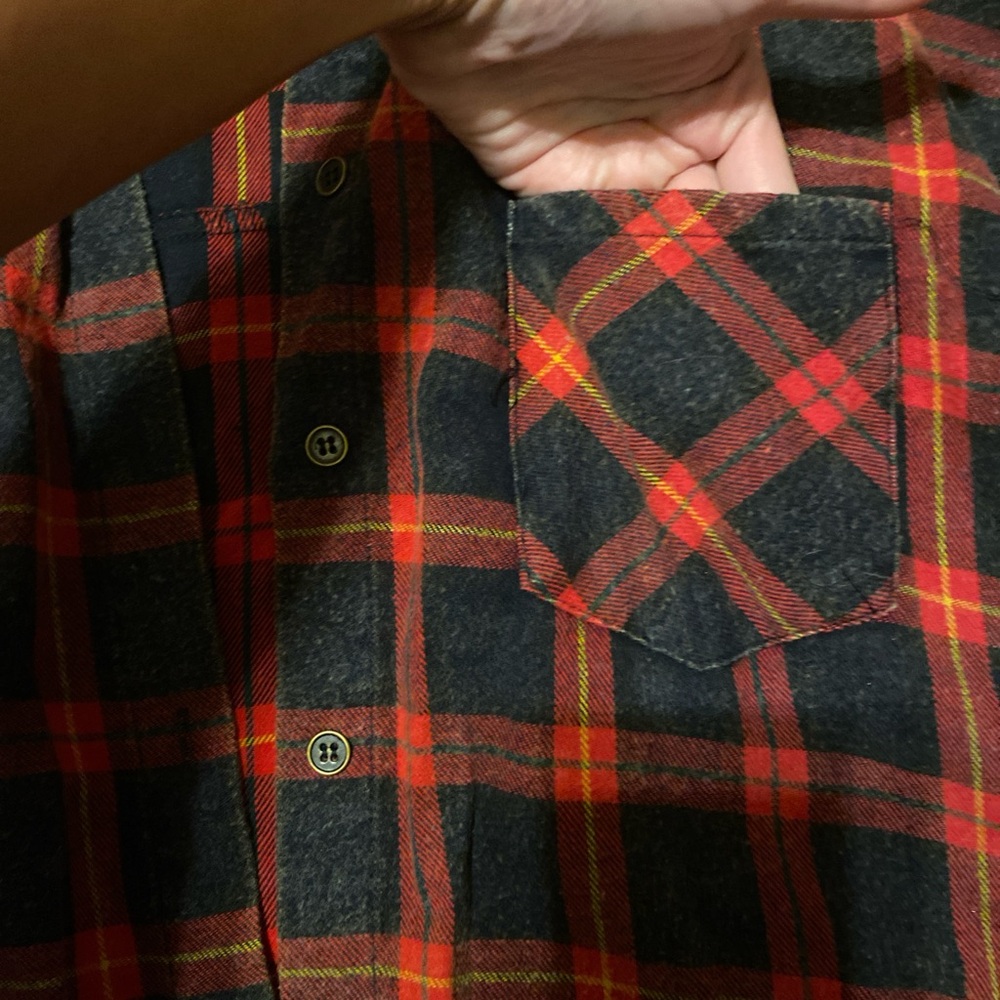 Flannel - Picture 3 of 5